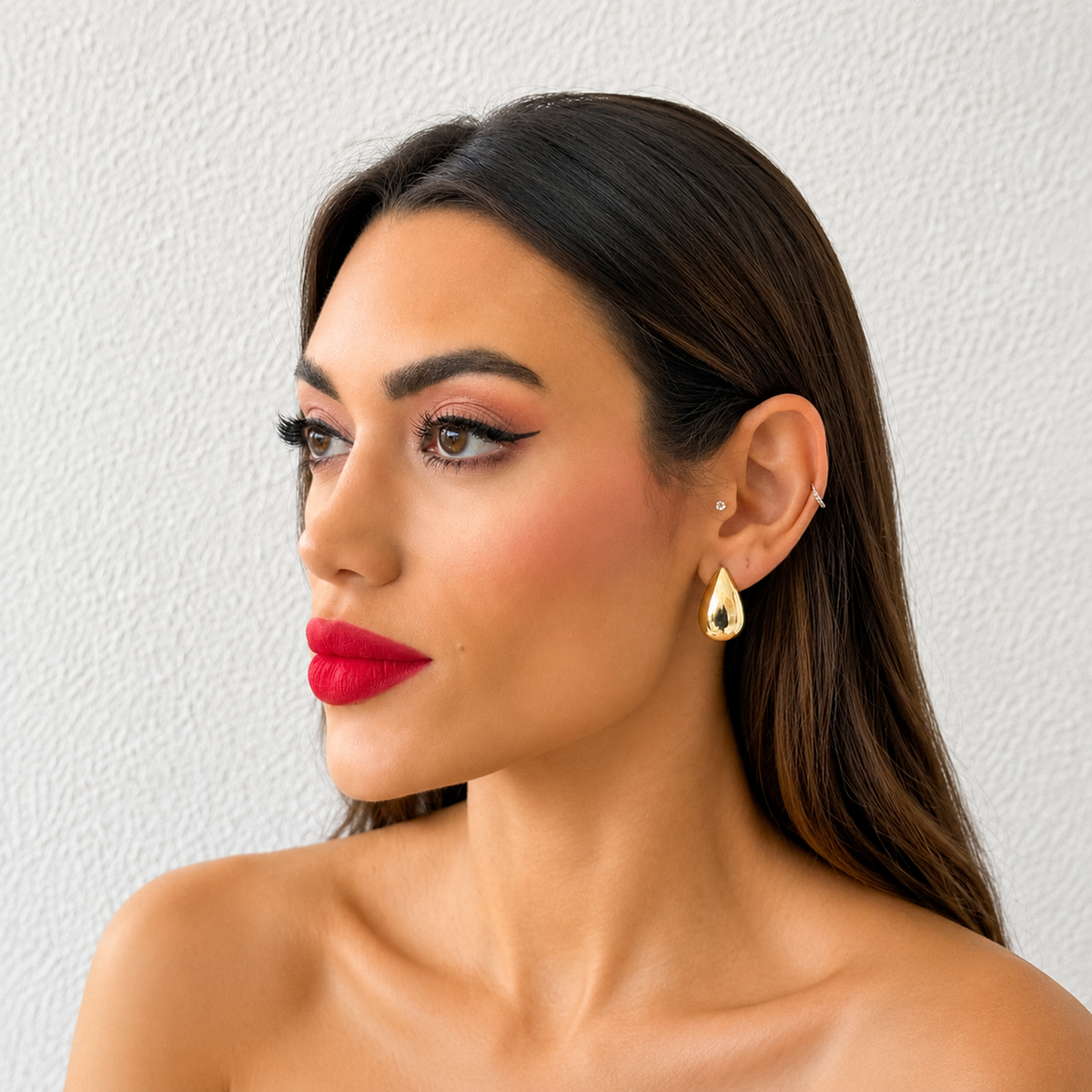 Brinco Folheado a Ouro 18K Gotas
