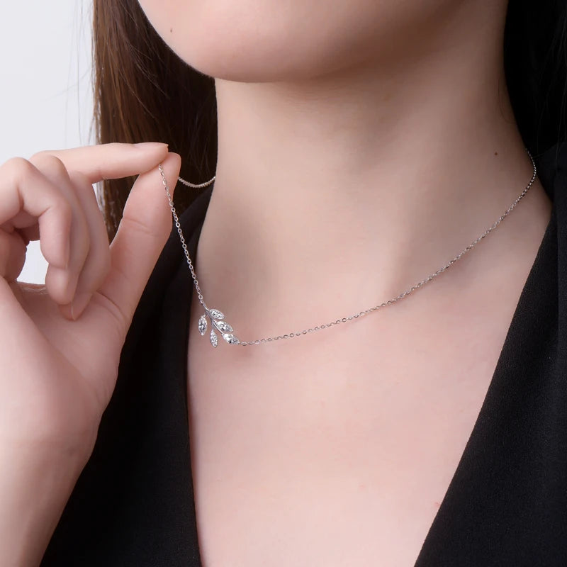 Colar Folha Moissanite Marquise