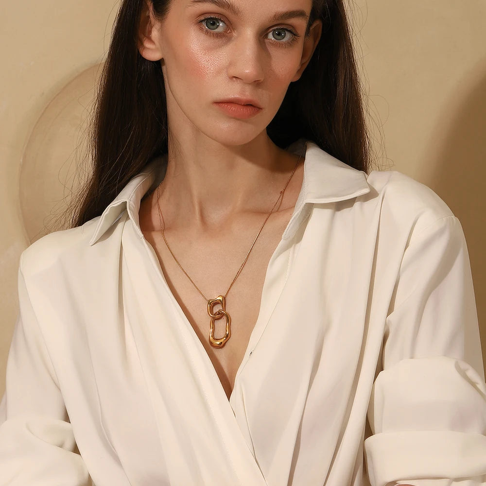 Ebbelle 18K banhado a ouro overlength irregular duplo círculo pingente colar de aço inoxidável suéter corrente joias femininas