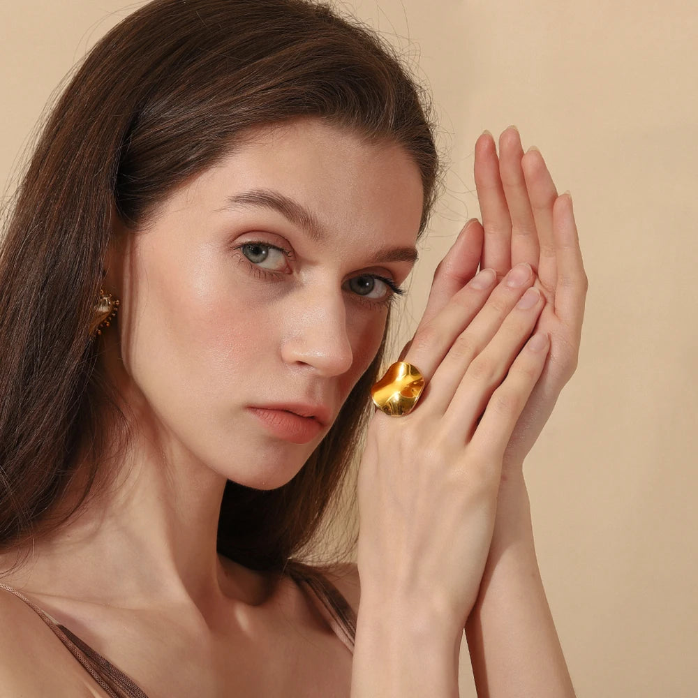 Ebbelle Anel aberto suave irregular para meninas em aço inoxidável 18K banhado a ouro sem manchas joias básicas da moda