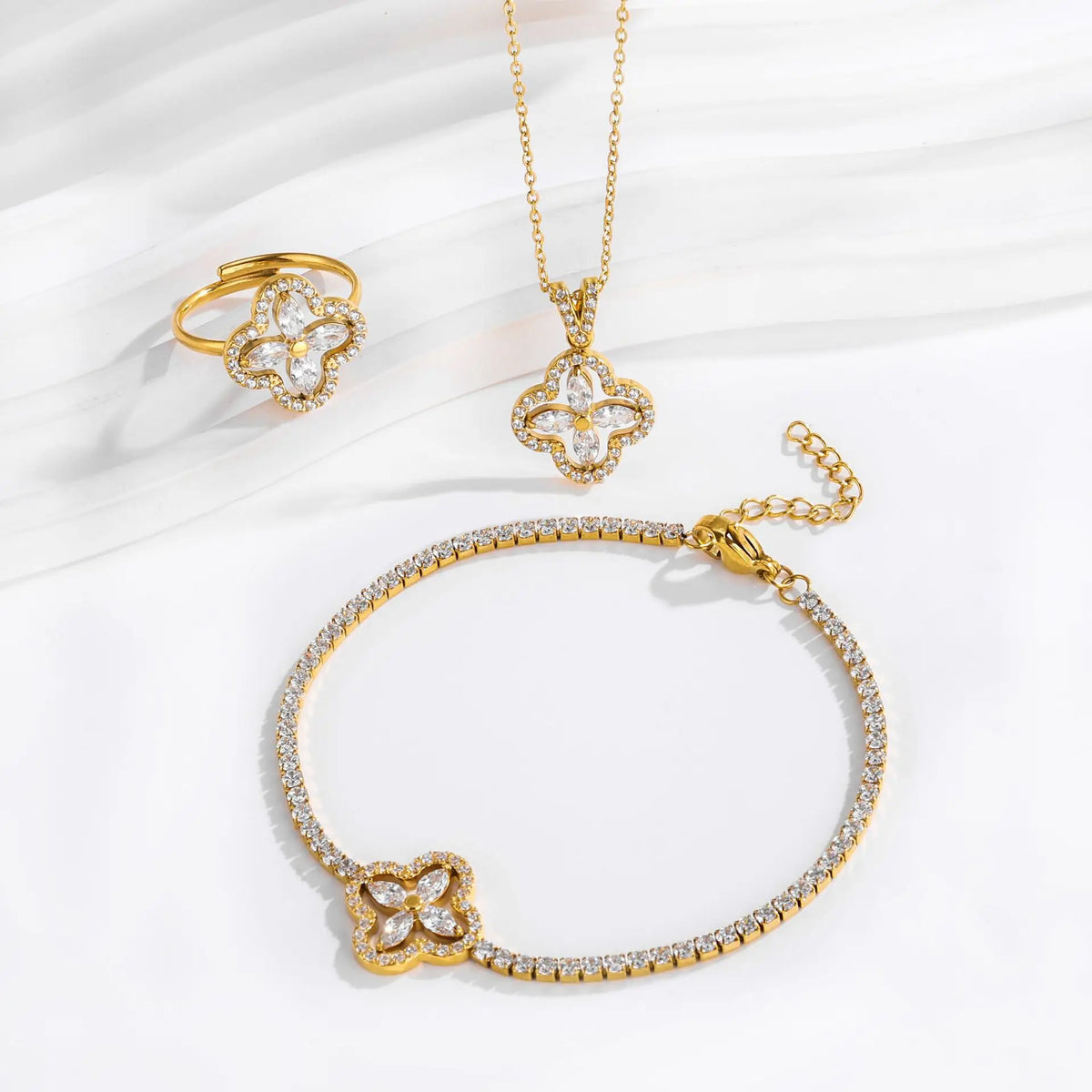 Conjunto Trevo 4 Folhas com Brilhantes VcChic