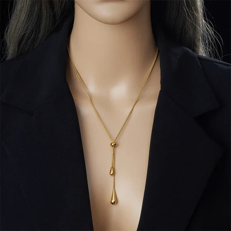 Conjunto  Lacrima  d’Oro