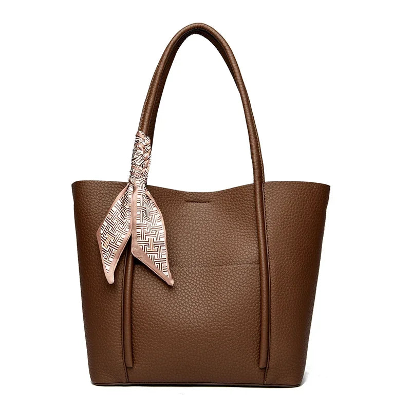 Bolsa Victoria Tote — Coleção Royale