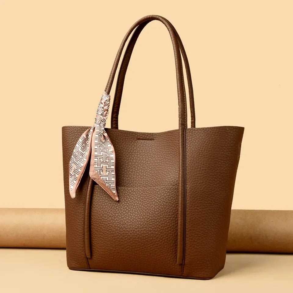 Bolsa Victoria Tote — Coleção Royale