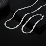 Conjunto Feminino Colar de Osso de Cobra Laminado e Pulseira Corrente Banhados a Ouro 18k Elegância