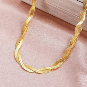 Colar Feminina 2 Fios Aço Inoxidável Banhado Cor Dourada 18K Ajustável- Promoção