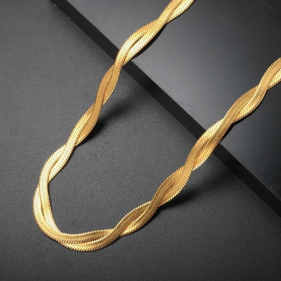 Colar Feminina 2 Fios Aço Inoxidável Banhado Cor Dourada 18K Ajustável- Promoção