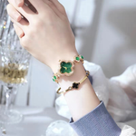 Relógio Feminino Chic Luxo Leve | Estilo Trevo de Quatro Folhas com Inlays de Rubi e Diamantes - Modelo 1834